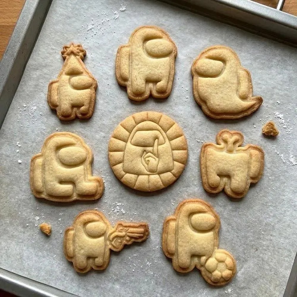 Birthday Parties & Gamer Parties - Among Us Crewmates Cookie Cutter Set - 8 Cutters - Food-Safe Cookie Cutter - View 3