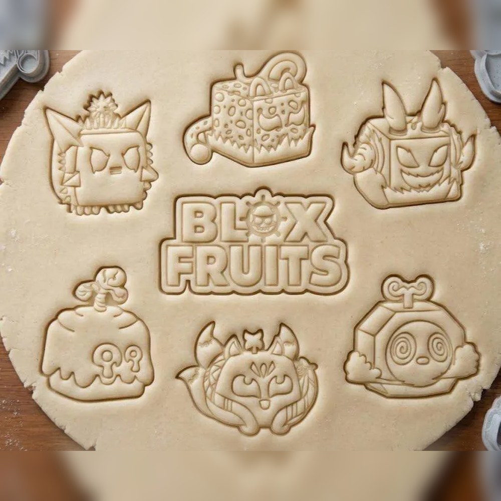 Birthday Parties & Gamer Parties - Blox Fruits Cookie Cutter Set - 7 Cutters - Food-Safe Cookie Cutter - View 2