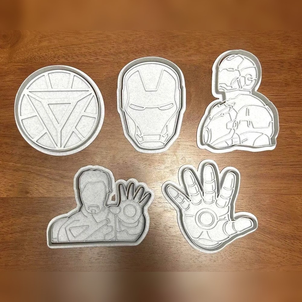 Birthday Parties & Gamer Parties - Iron Man Cookie Cutter Set - 5 Cutters - Bestselling Cookie Cutter