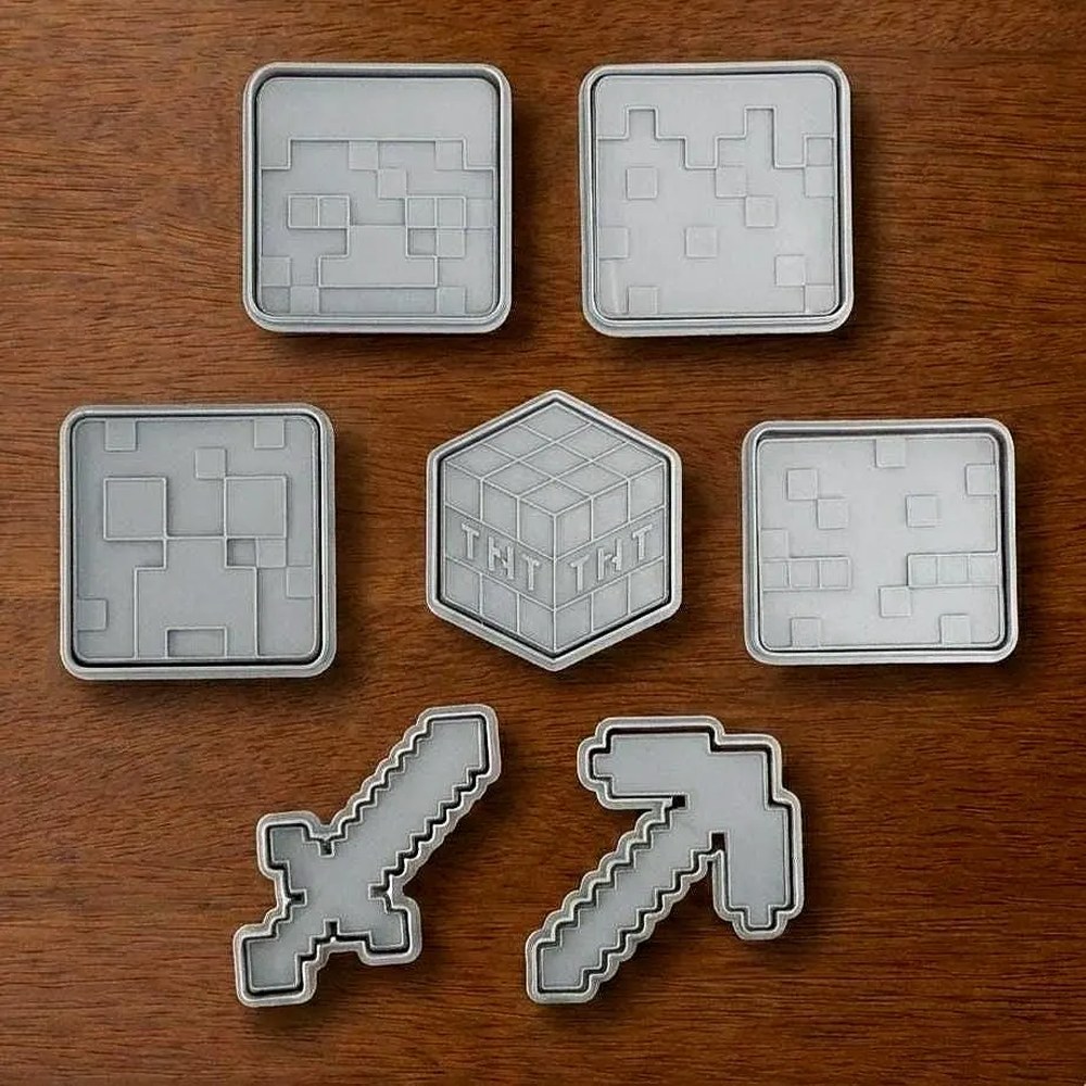 Bake Sales & Fundraisers - Minecraft Blocks & Tools Cookie Cutter Set - 7 Cutters - Minecraft - Stamp and Bake