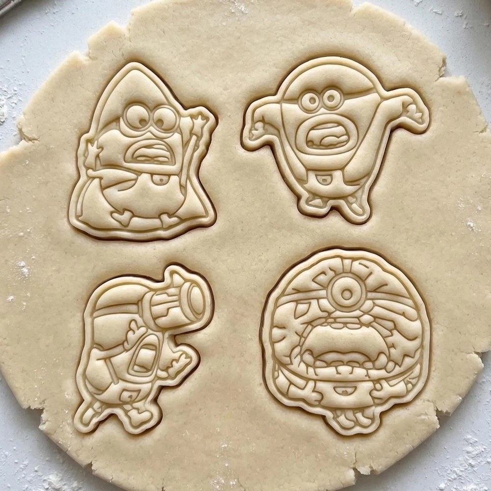 Baking With Kids & Birthday Parties - Minions Cookie Cutter Set - 4 Cutters - Food-Safe Cookie Cutter - View 2