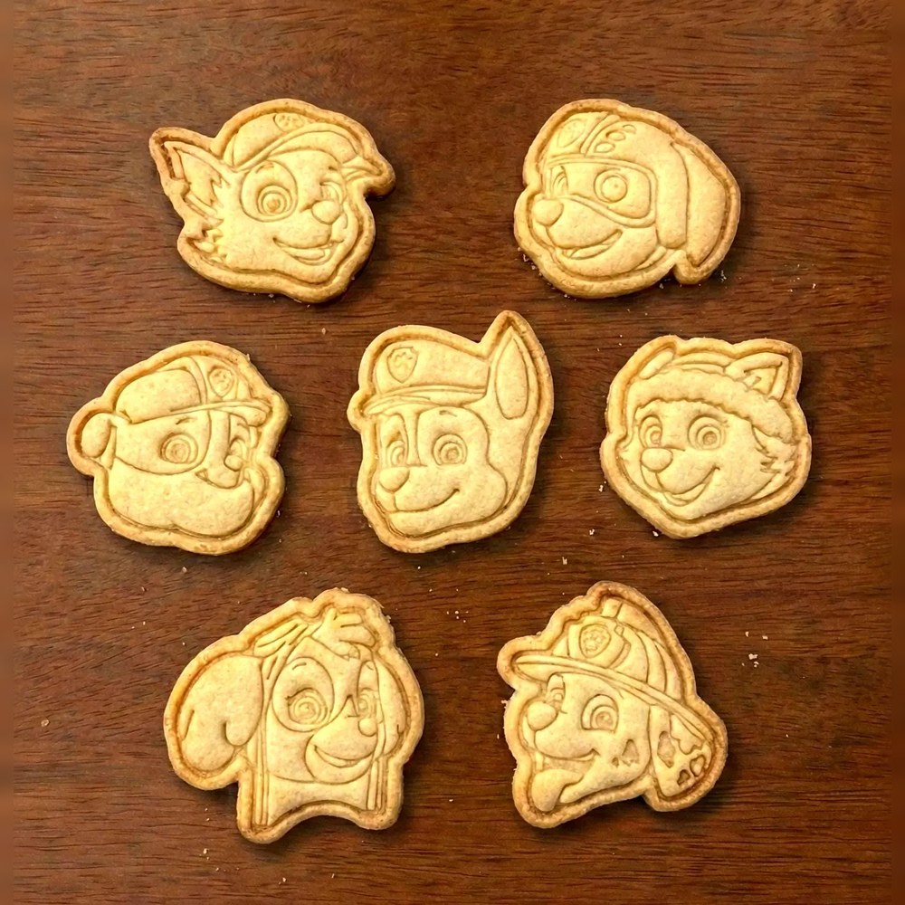 Bake Sales & Fundraisers & Birthday Parties - Paw Patrol Pup Portraits Cookie Cutter Set - 7 Cutters - Food-Safe Cookie Cutter - View 2