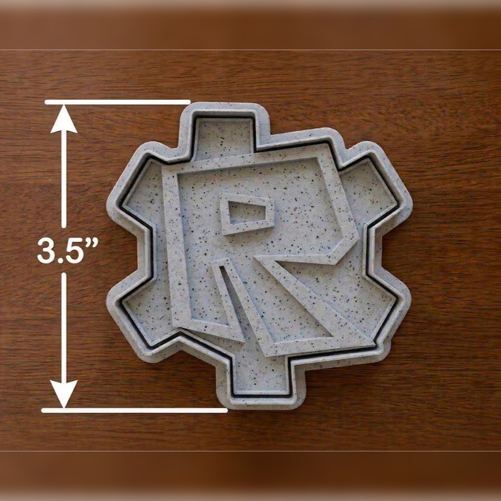 Birthday Parties & Gamer Parties - Roblox Cookie Cutter Set - 6 Cutters - Food-Safe Cookie Cutter - View 3