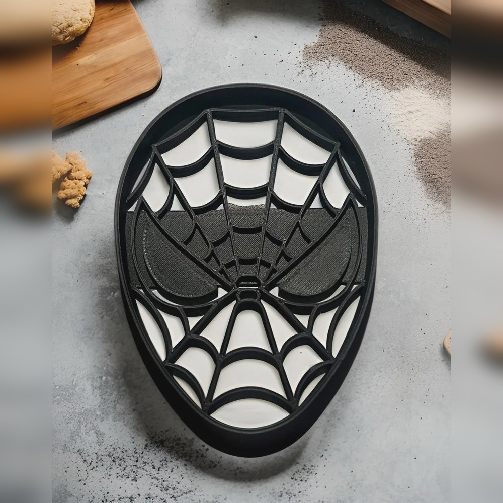Birthday Parties & Party Bag Fillers - Spider-Man Mask Cookie Cutter - Bestselling Cookie Cutter