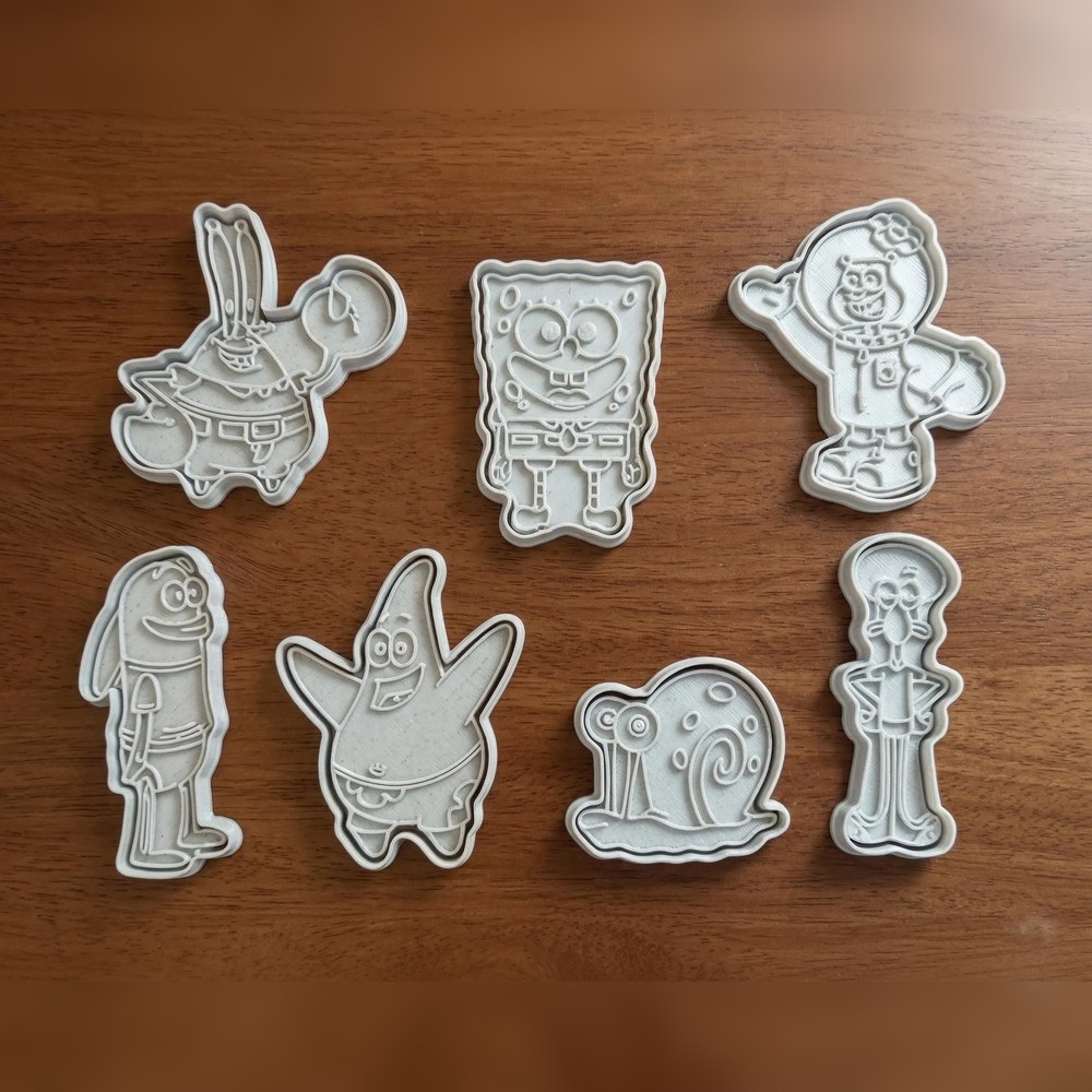 Birthday Parties & Nostalgia Bakes - SpongeBob SquarePants Cookie Cutter Set - 7 Cutters - Bestselling Cookie Cutter
