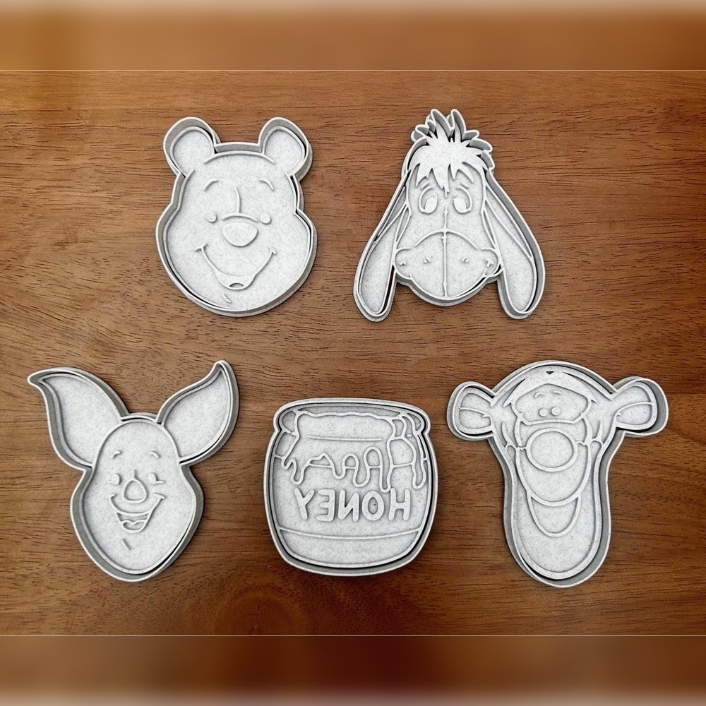 Baking With Kids & Birthday Parties - Winnie the Pooh Cookie Cutter Set - 5 Cutters - Bestselling Cookie Cutter