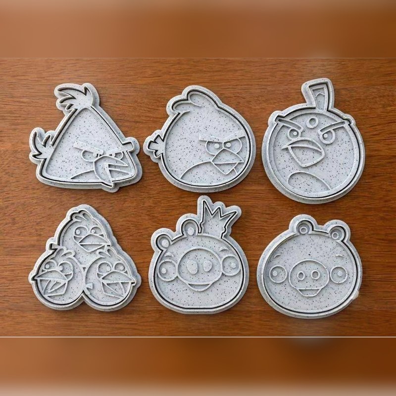 Angry Birds cookie cutters - Stamp and Bake